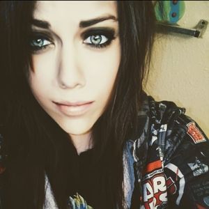 Meet your Posher, Katy